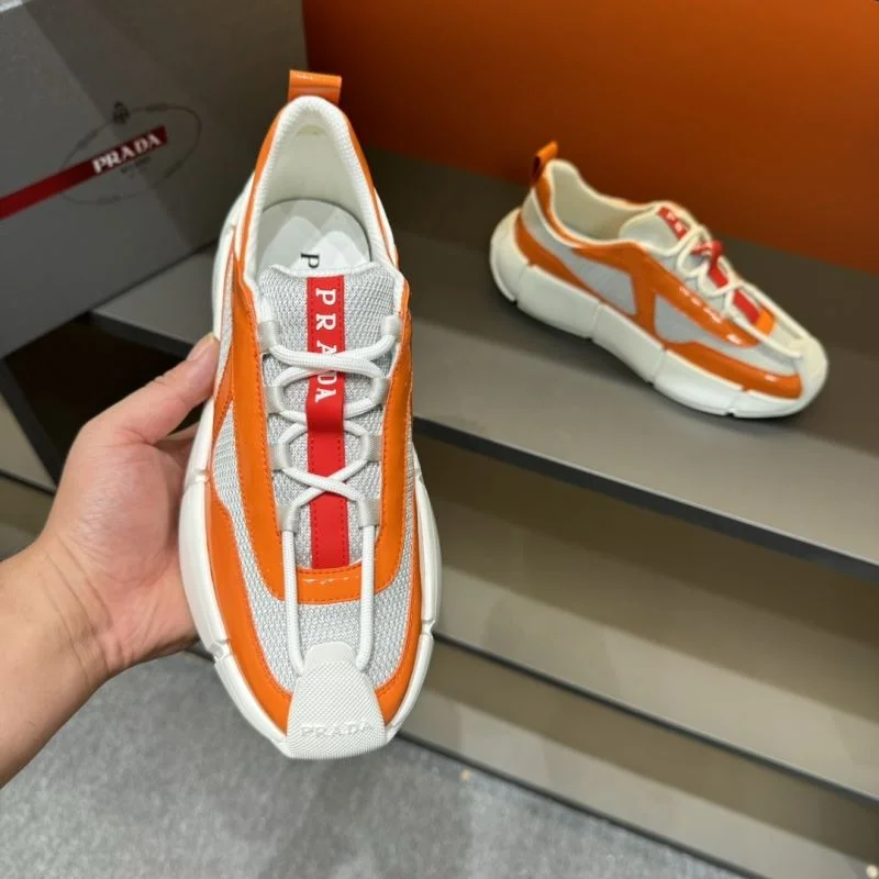 Prada Low Shoes UrbanStyle 33944