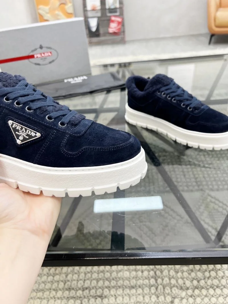 ZipUp Prada Low Shoes 33911