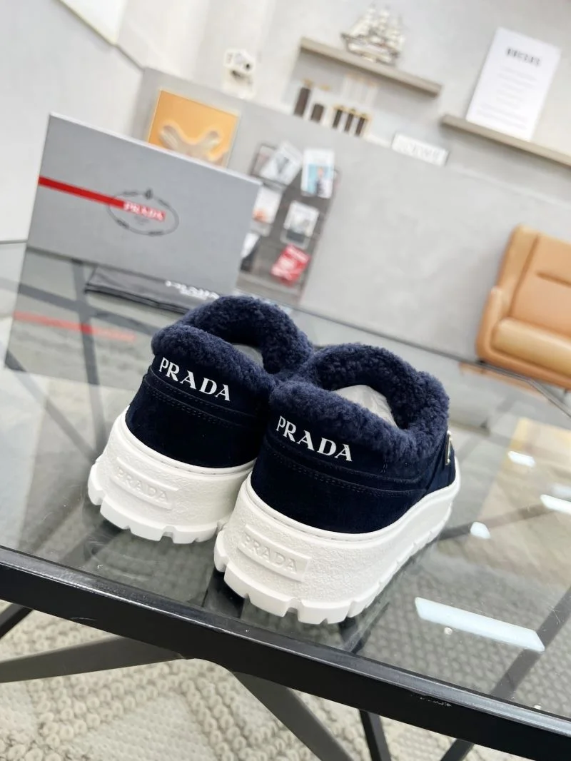 ZipUp Prada Low Shoes 33911