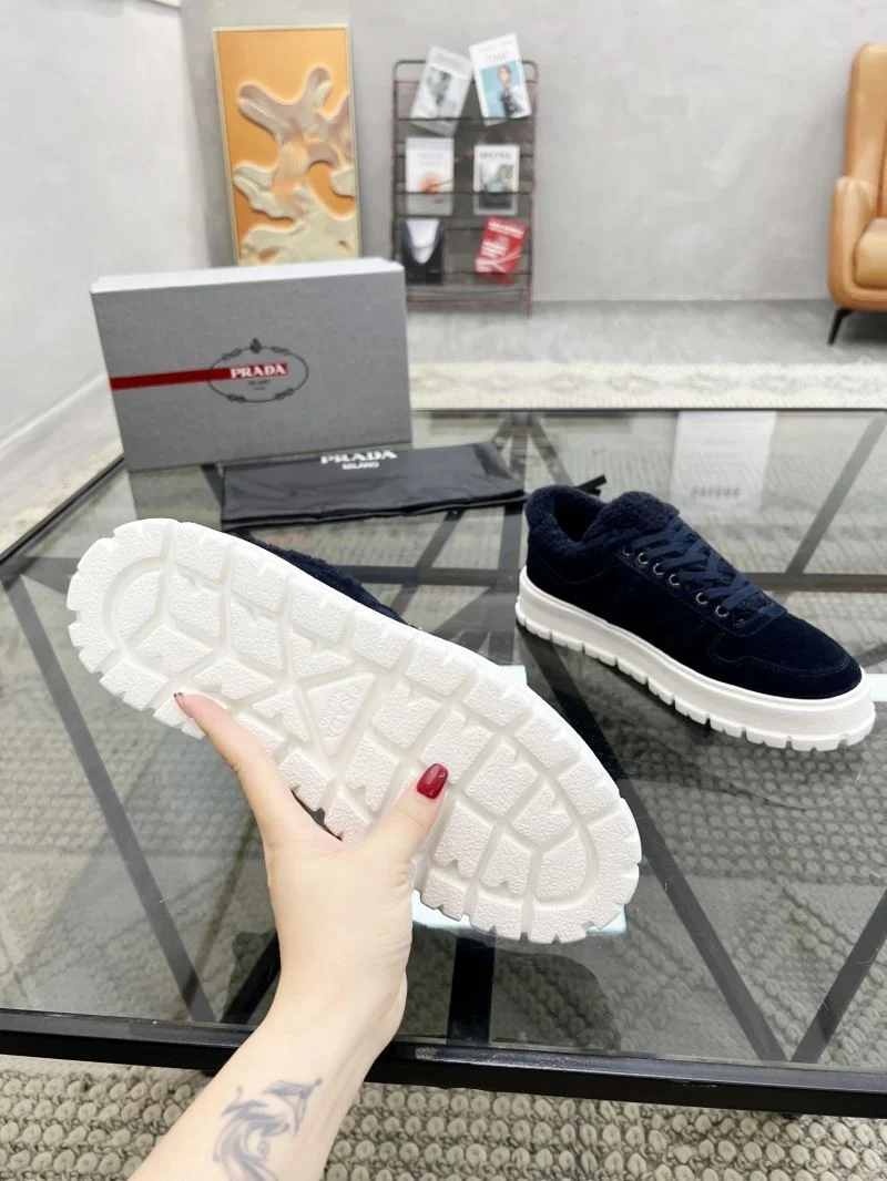 ZipUp Prada Low Shoes 33911