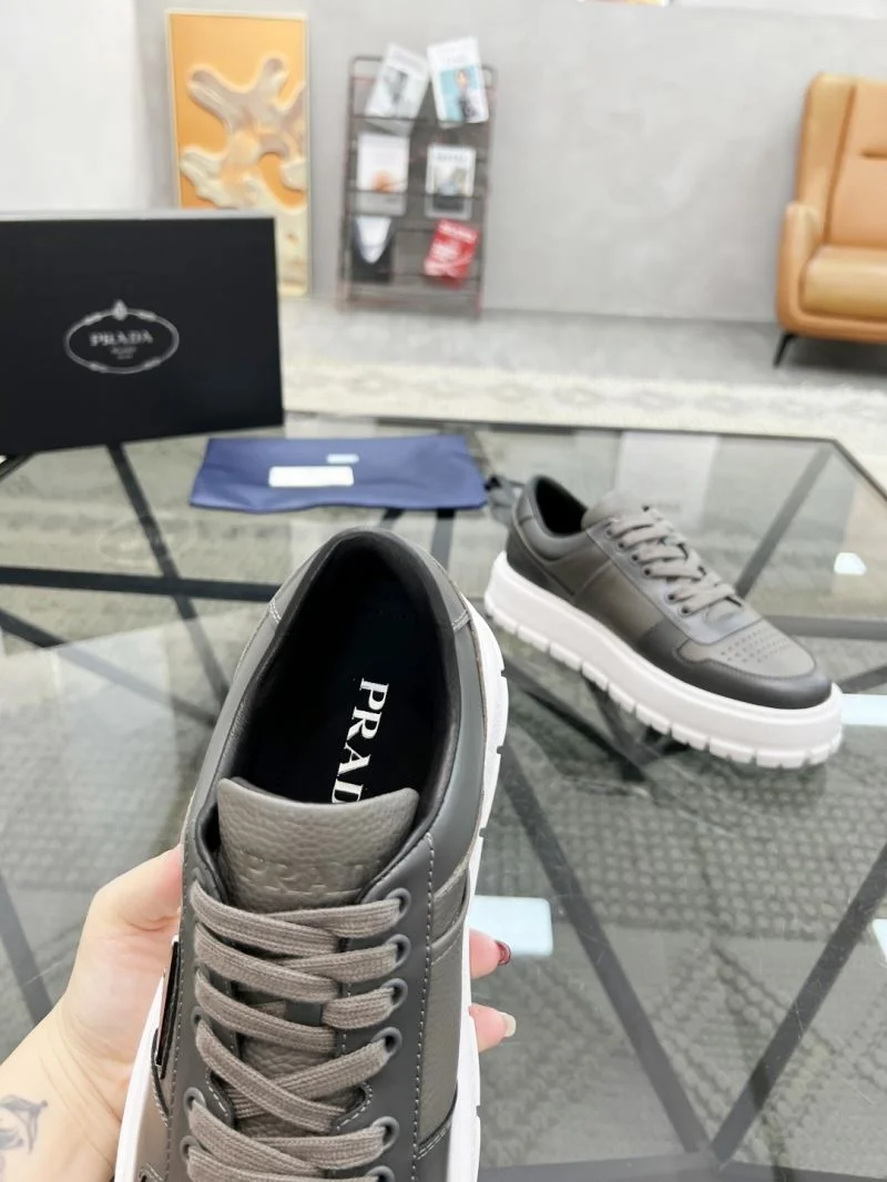 FlexibleFit Prada Low Shoes 33915