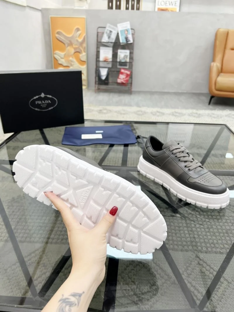 FlexibleFit Prada Low Shoes 33915