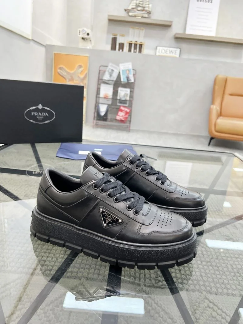 Cozy Prada Low Shoes 33932