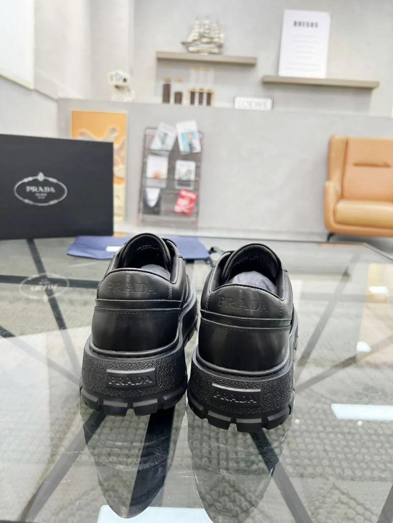 Cozy Prada Low Shoes 33932