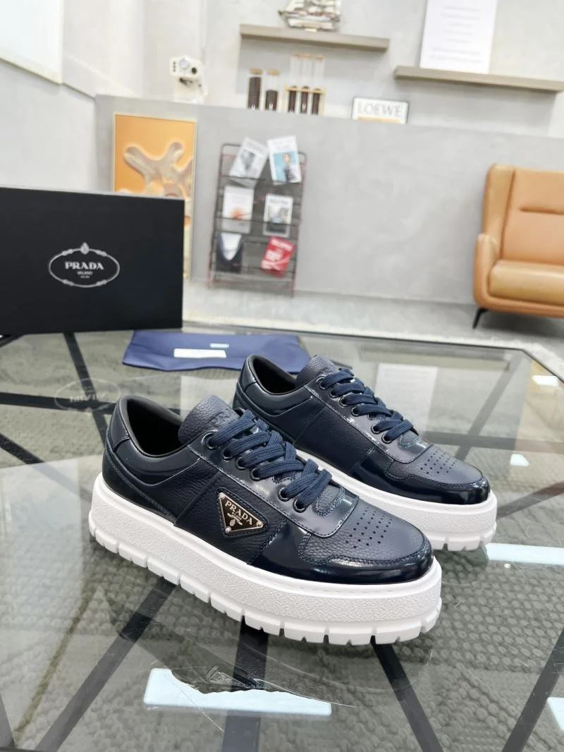 Prada Low Shoes HighQuality 33925