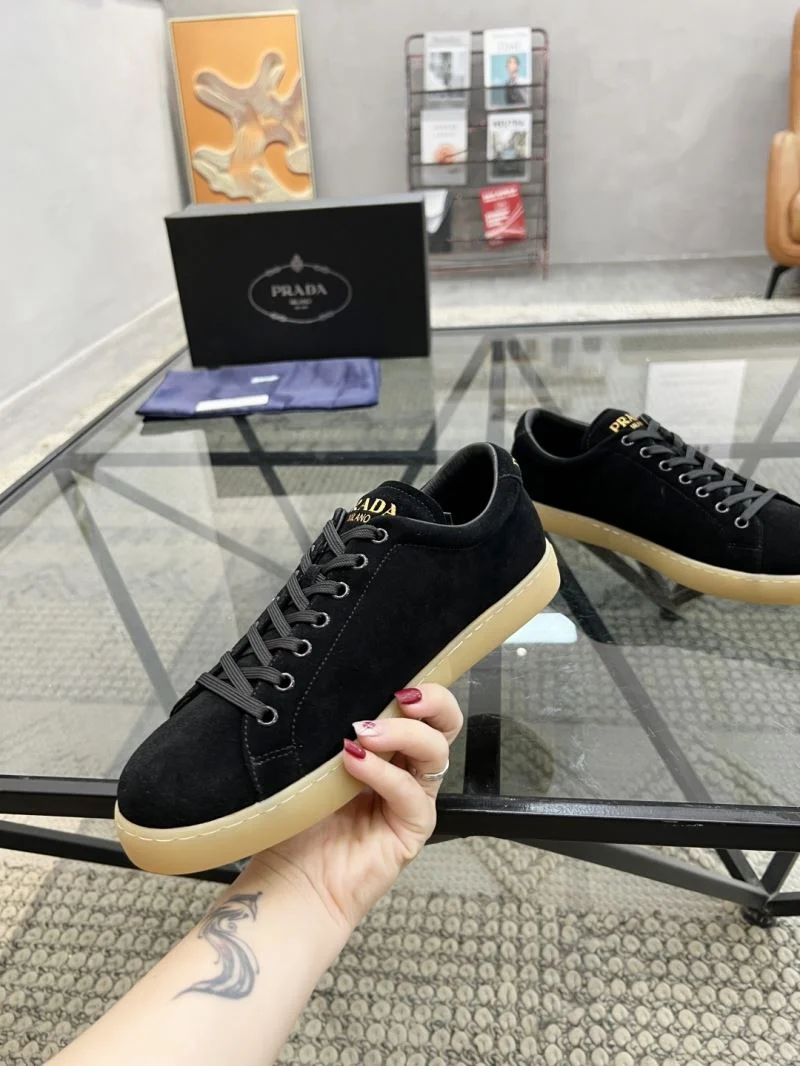 Breathable Prada Low Shoes 33934