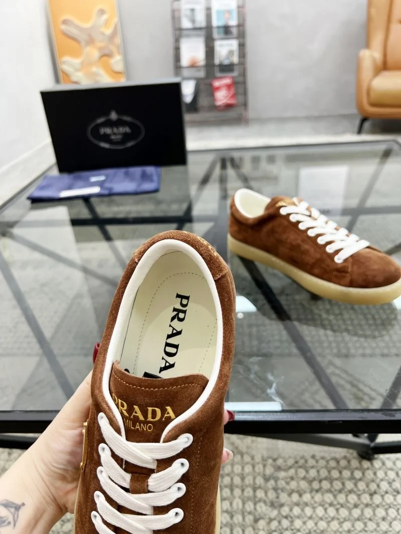 Prada Low Shoes GoodFit 33939