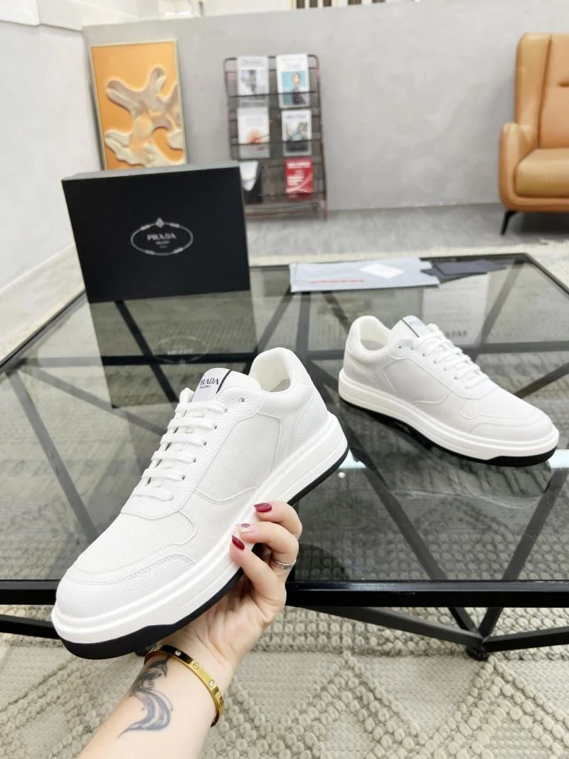 HighPerformance Prada Low Shoes 33910