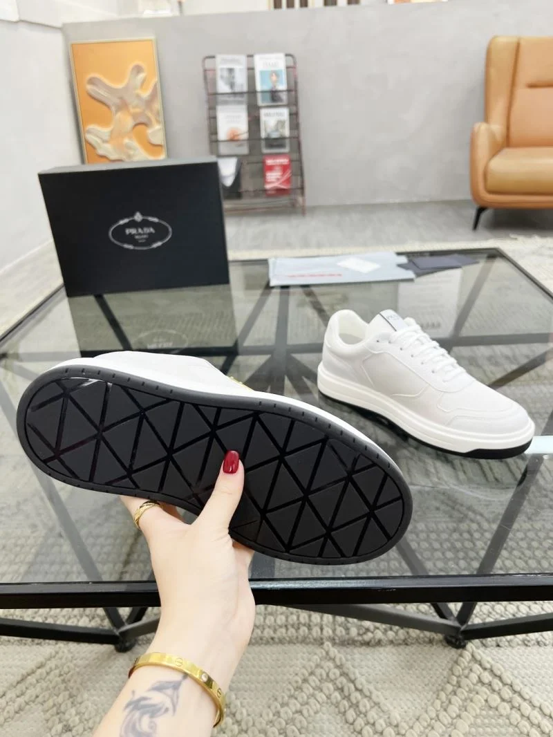 HighPerformance Prada Low Shoes 33910