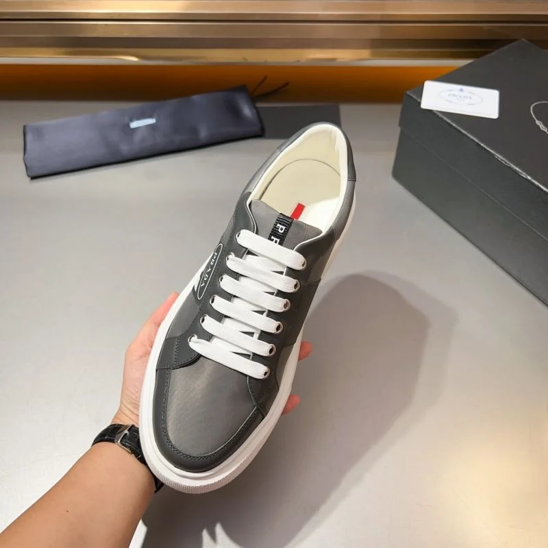 OdorResistant Prada Low Shoes 33917