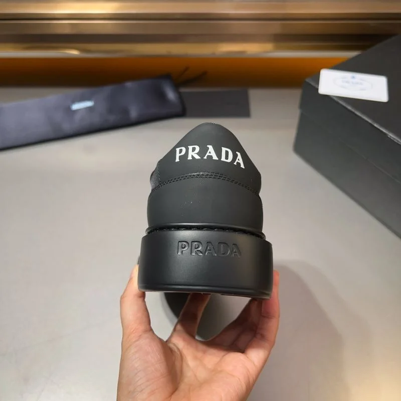 Prada Low Shoes TopPick 33909