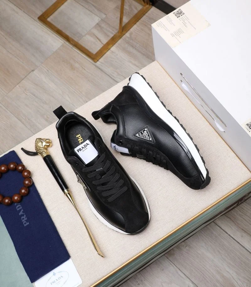 Efficient Prada Low Shoes 33902