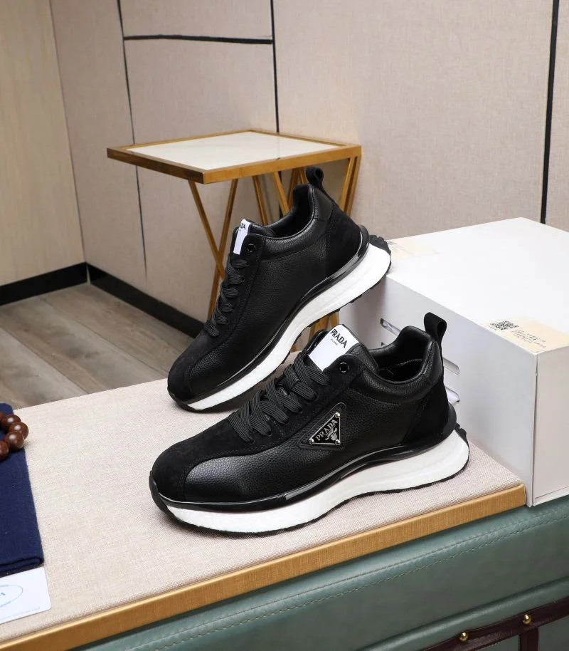 Efficient Prada Low Shoes 33902