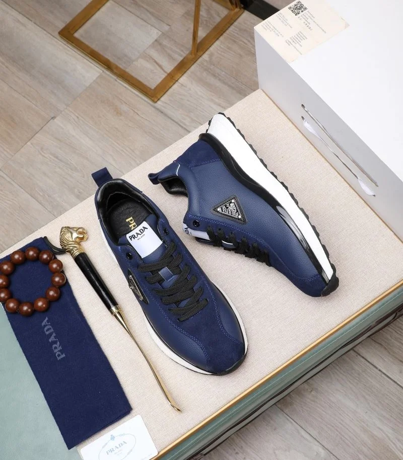 Prada Low Shoes EasyMatch 33888