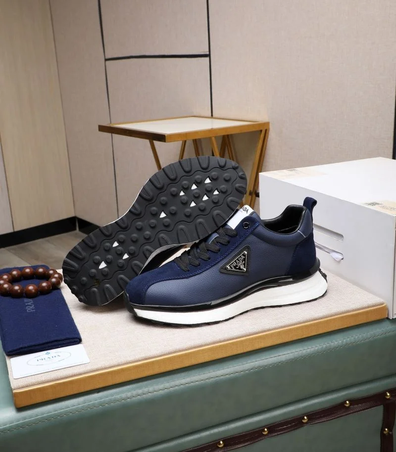 Prada Low Shoes EasyMatch 33888