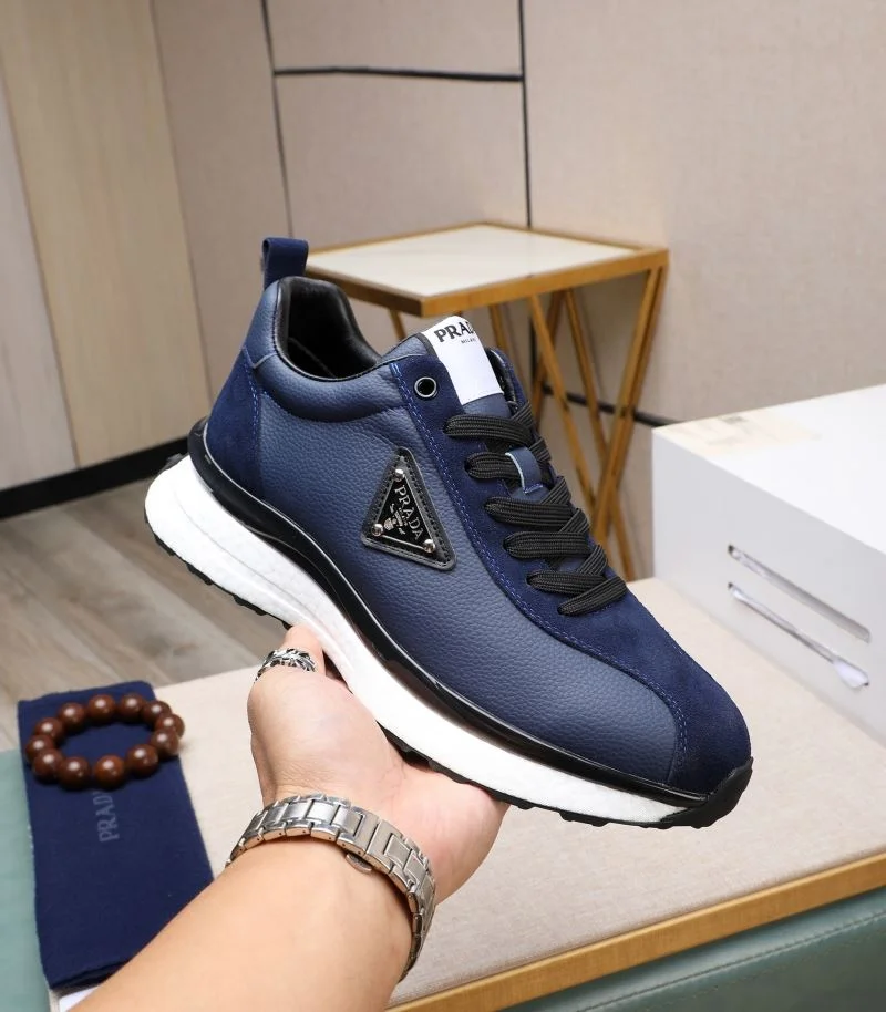 Prada Low Shoes EasyMatch 33888