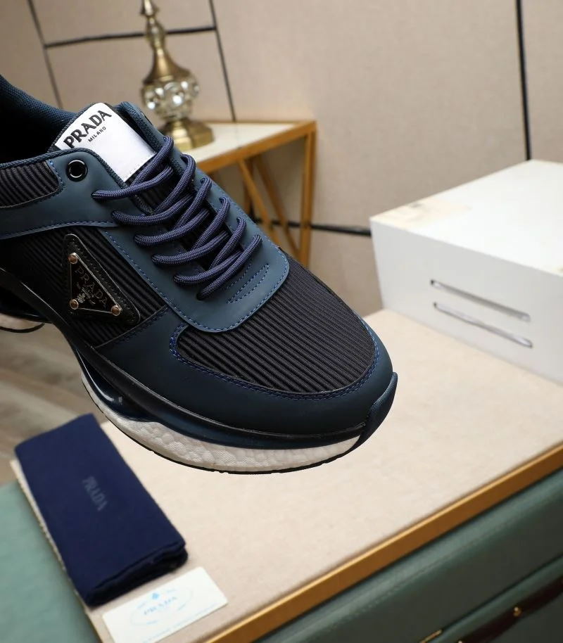 Prada Low Shoes Compact 33879