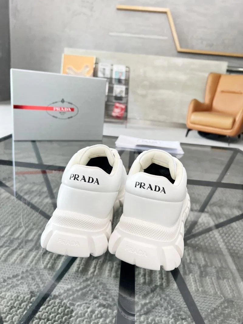 Modern Prada Low Shoes 33878