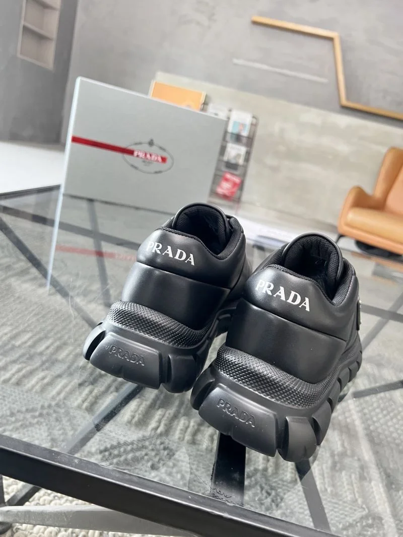 MultiPurpose Prada Low Shoes 33892