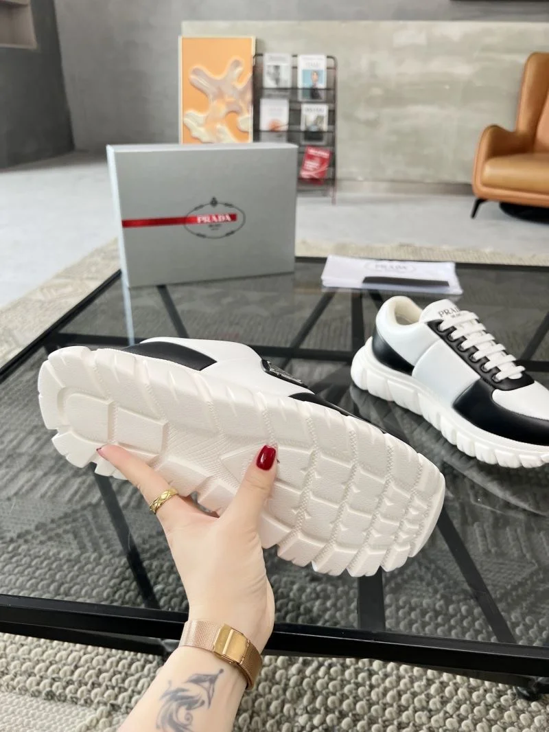 Seasonal Prada Low Shoes 33896