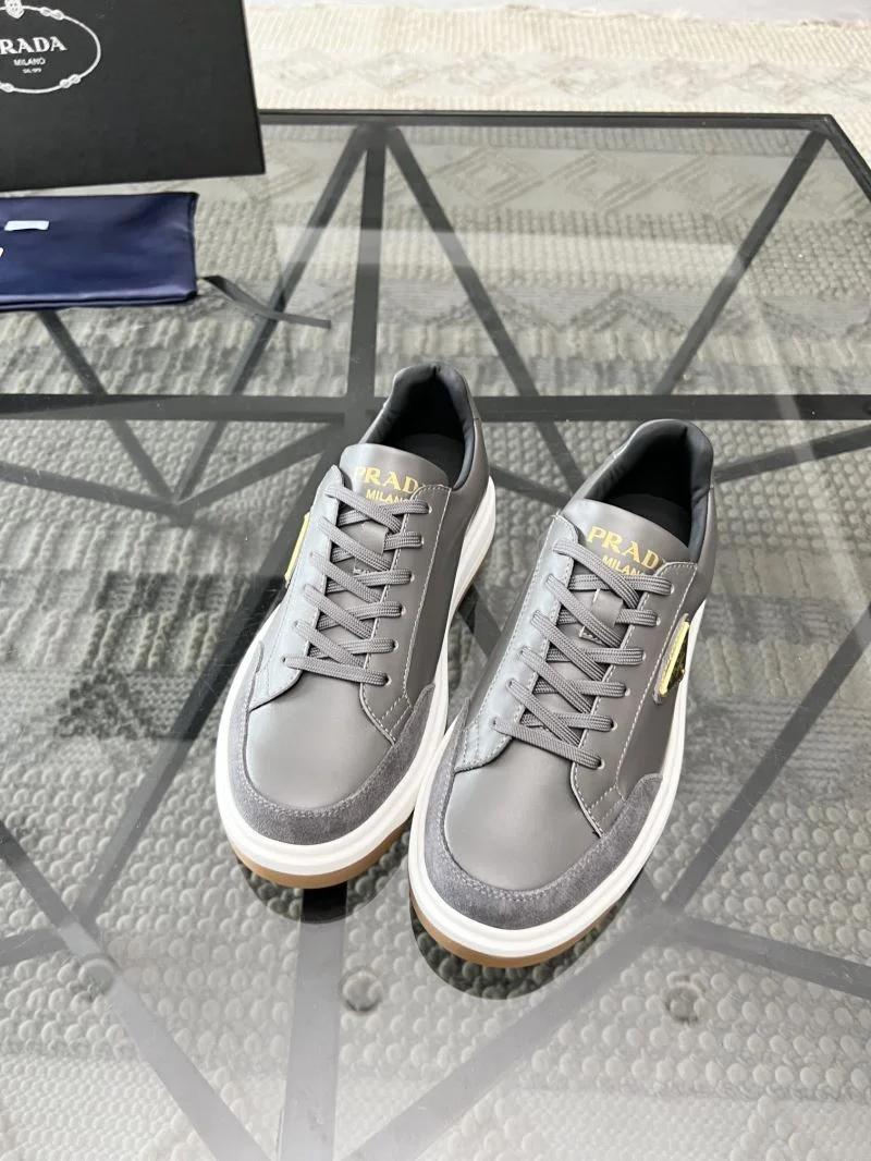 Prada Low Shoes FashionForward 33884