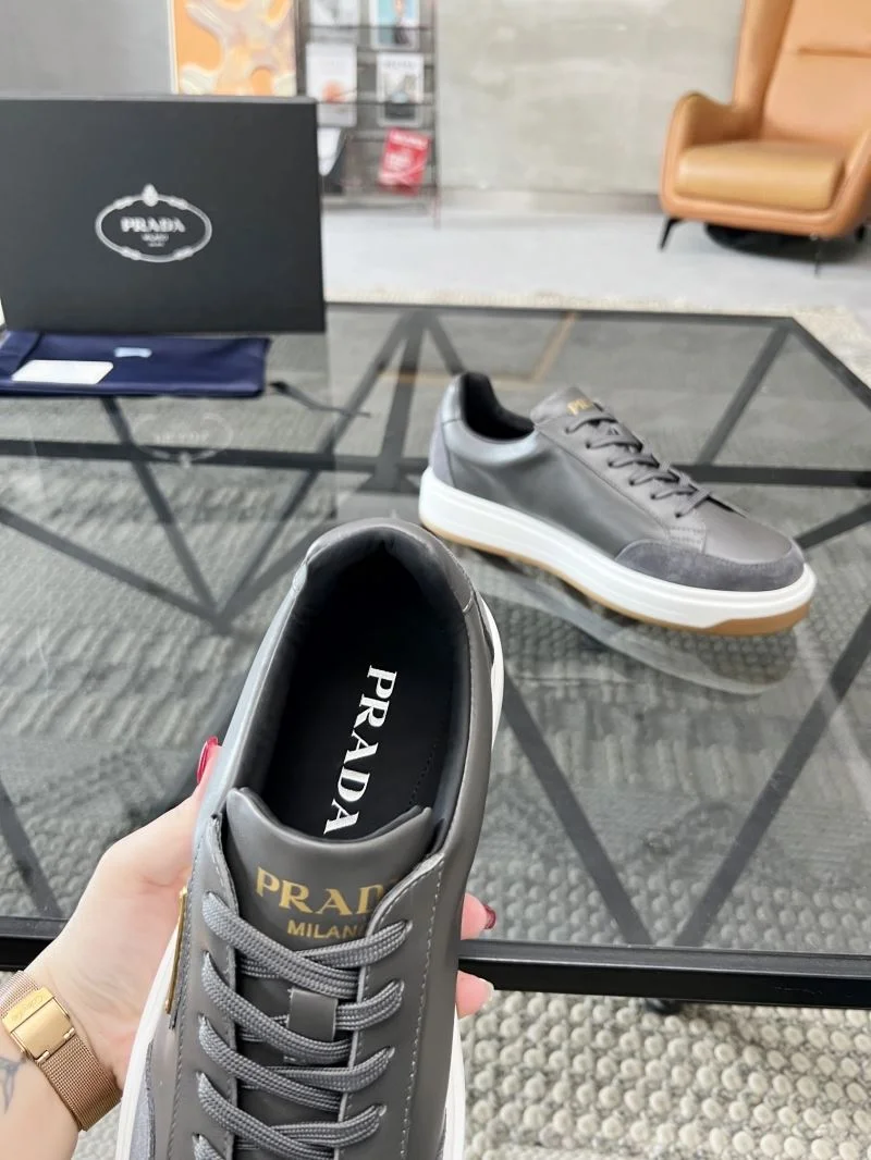 Prada Low Shoes FashionForward 33884