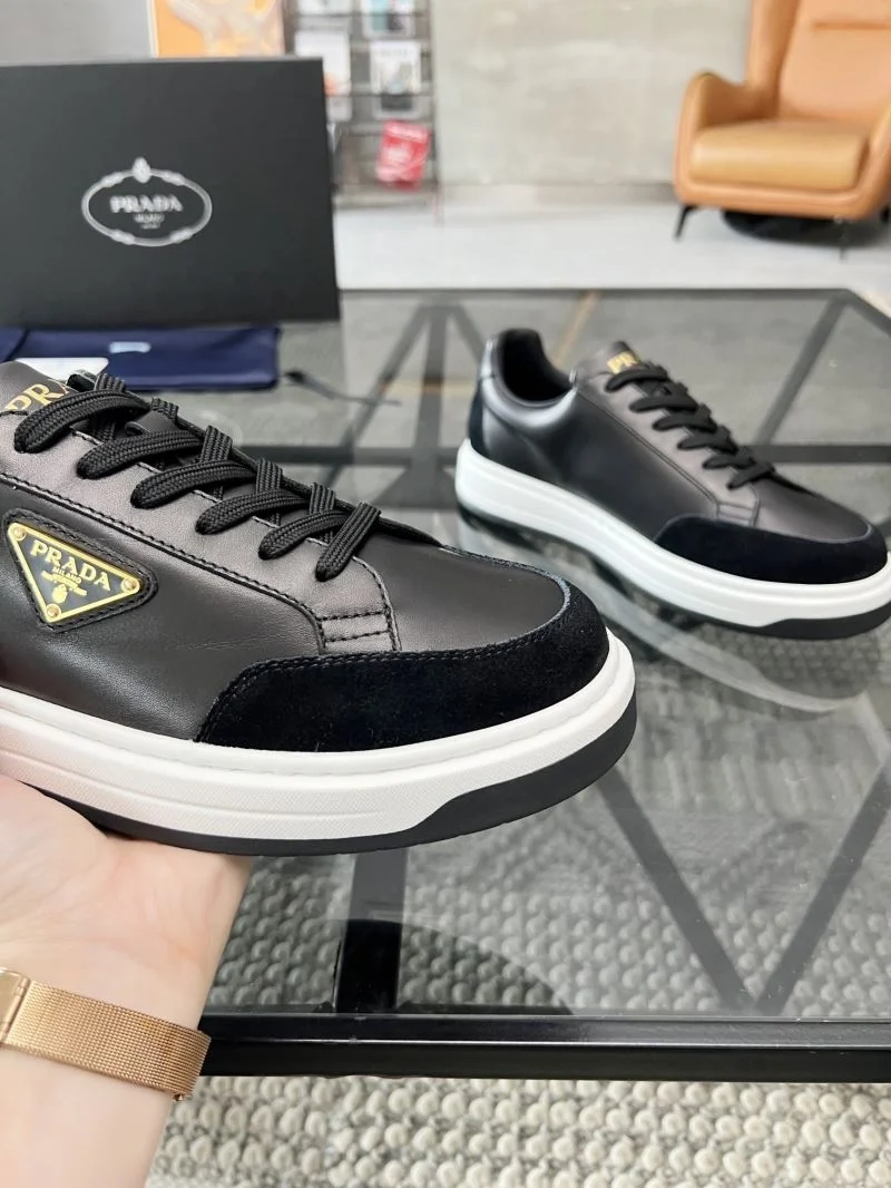 ComfortFit Prada Low Shoes 33891