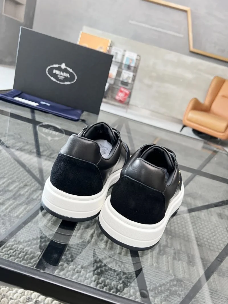 ComfortFit Prada Low Shoes 33891