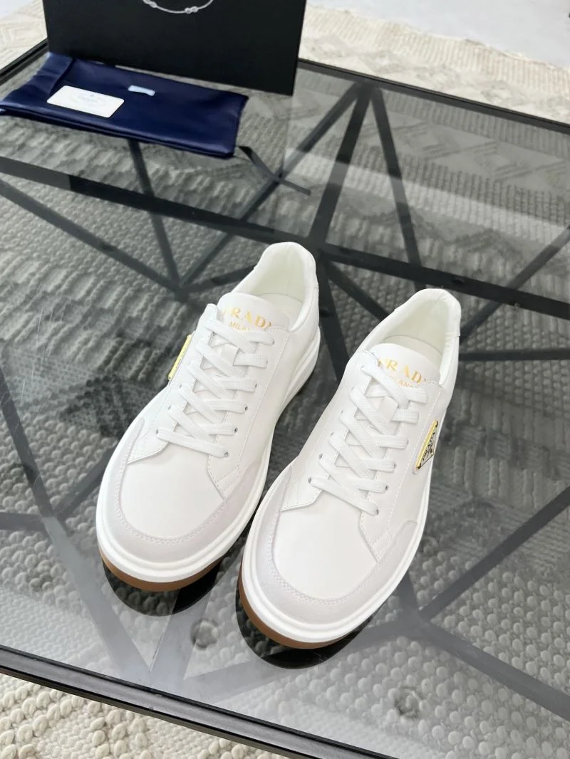 Popular Prada Low Shoes 33890