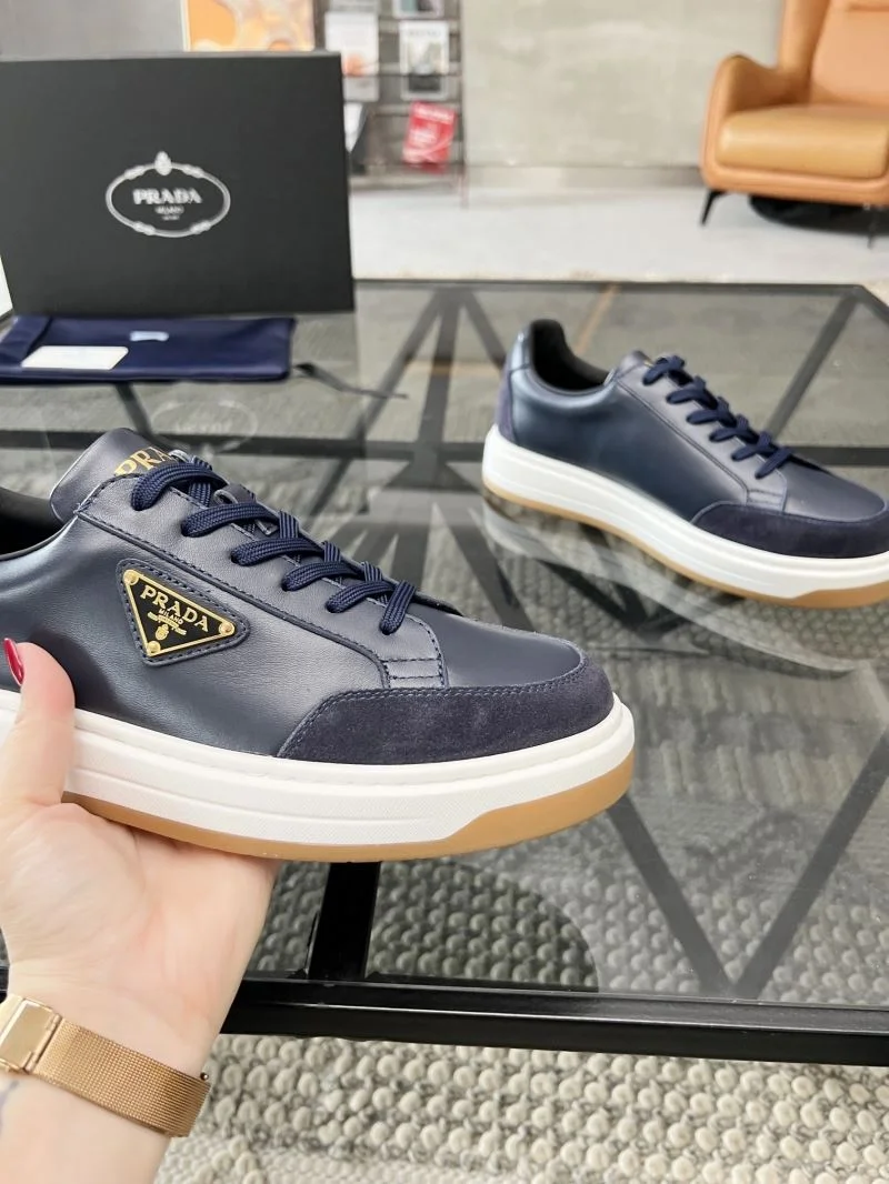 Prada Low Shoes Tailored 33880