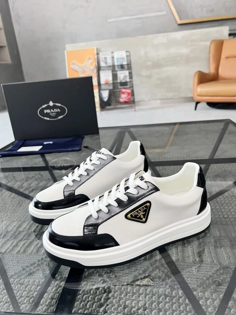 Prada Low Shoes Contemporary 33901