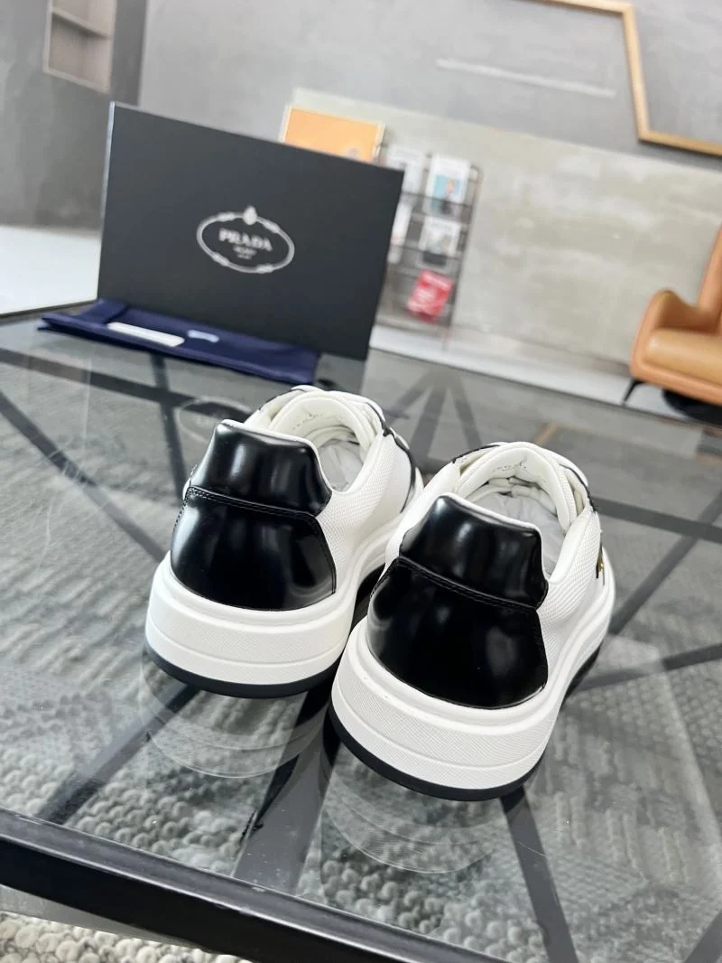 Prada Low Shoes Contemporary 33901