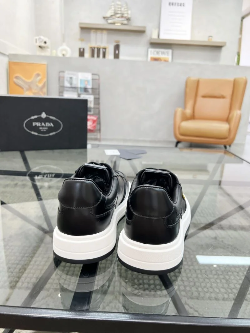 ModernLook Prada Low Shoes 33881