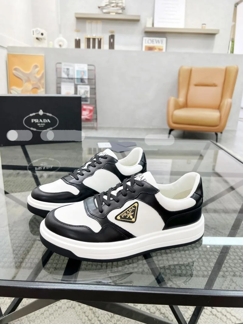 Prada Low Shoes Unique 33868
