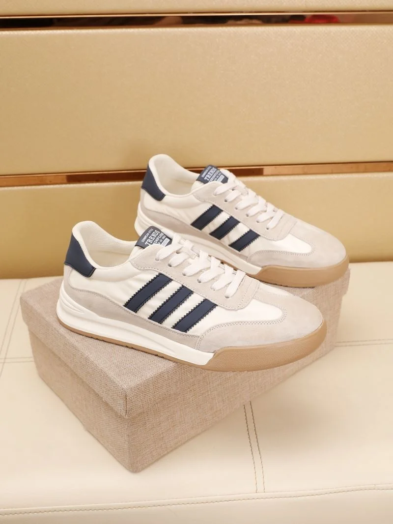 Prada Low Shoes Versatile 33875