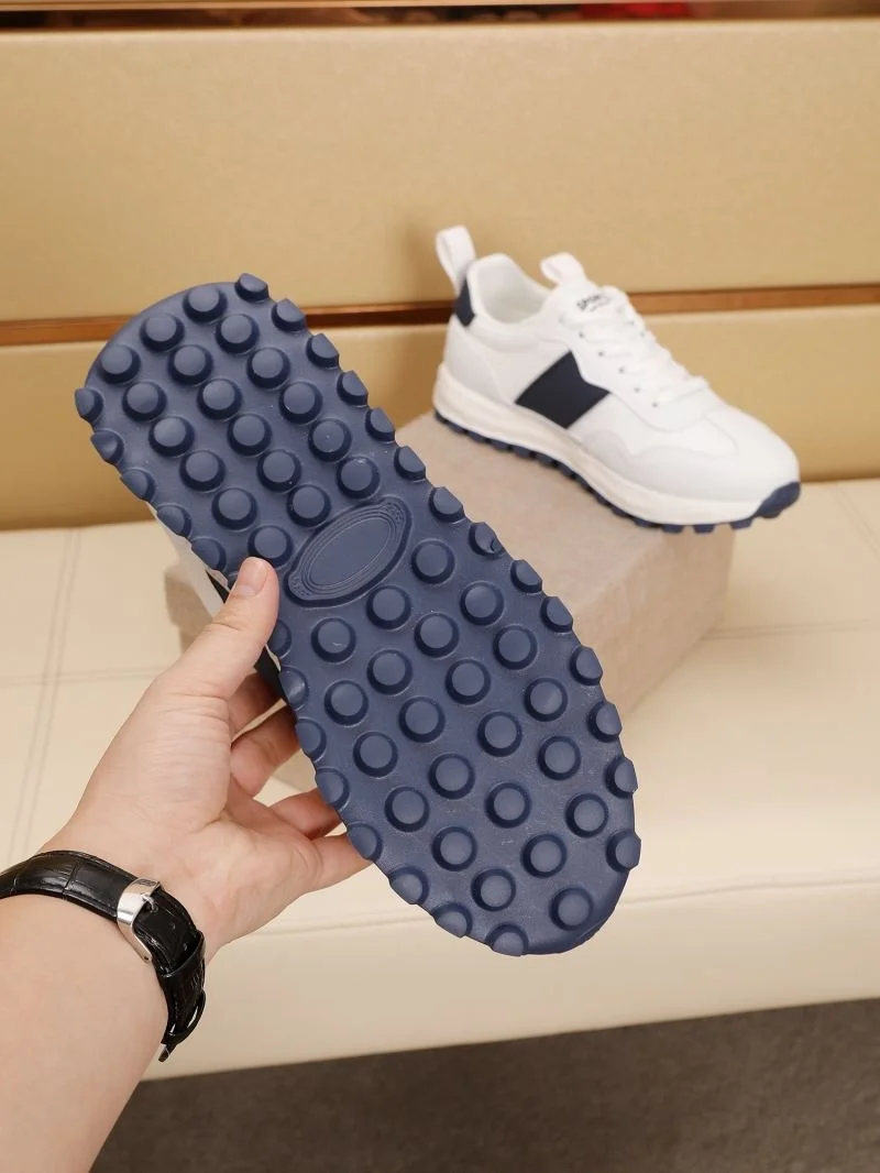 WellDesigned Prada Low Shoes 33856