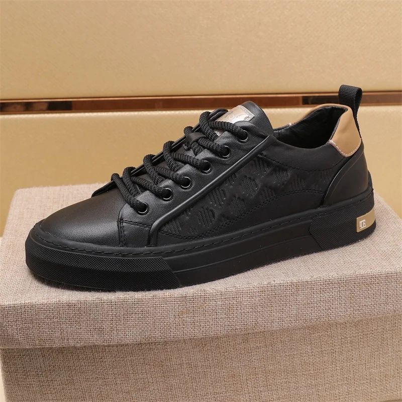 Lightweight Prada Low Shoes 33838
