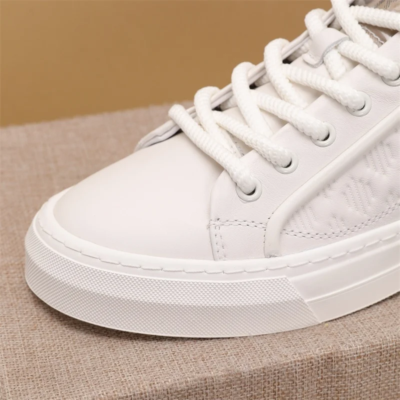 UrbanStyle Prada Low Shoes 33851