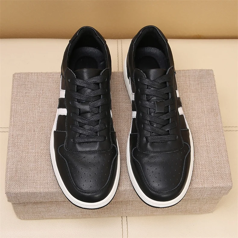 Efficient Prada Low Shoes 33839