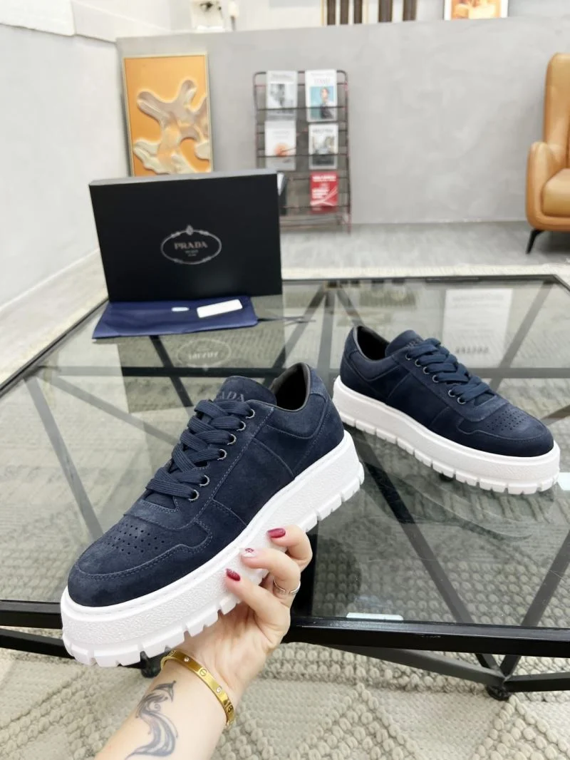 Prada Low Shoes Colorful 33847
