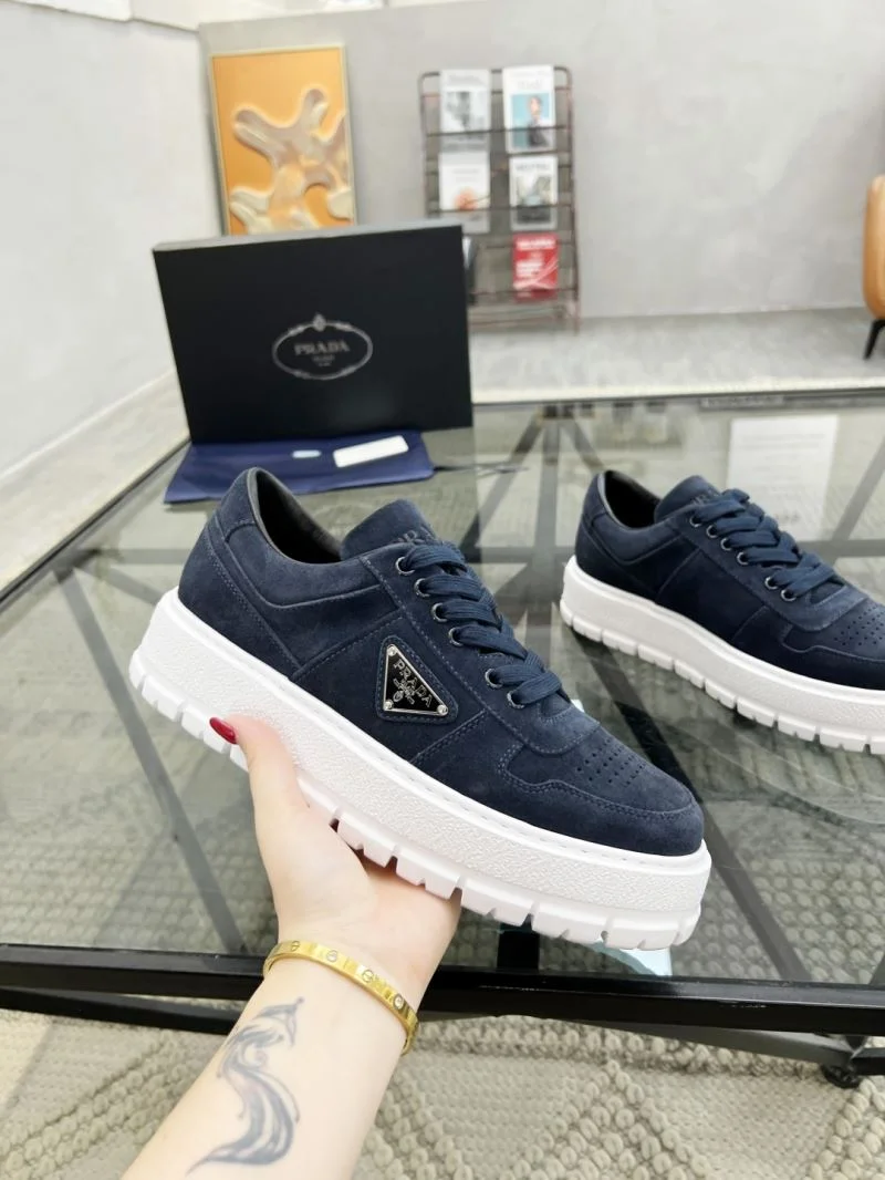 Prada Low Shoes Colorful 33847