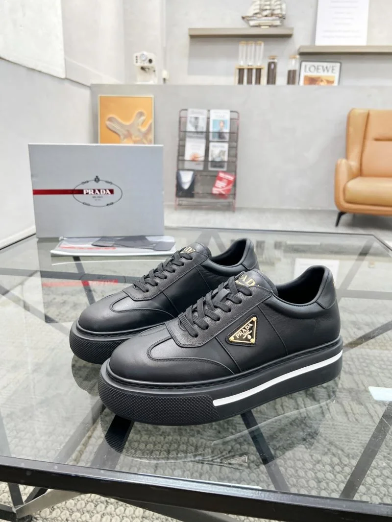 Prada Low Shoes SmoothTexture 33850