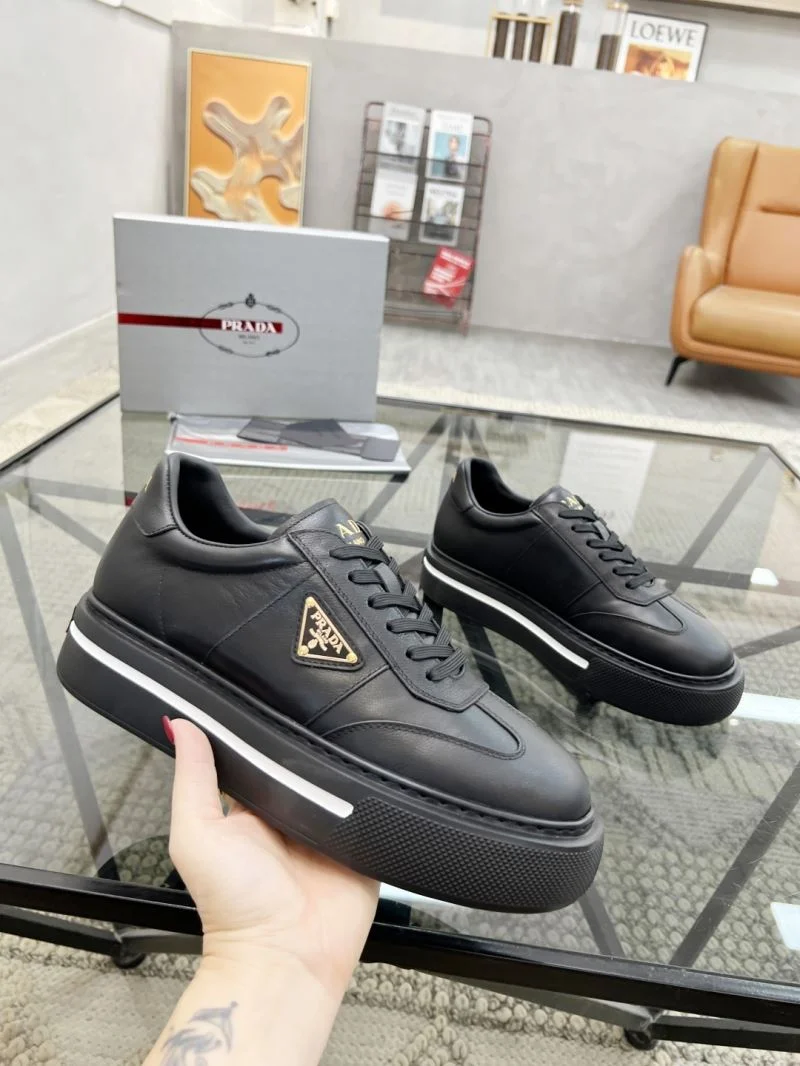Prada Low Shoes SmoothTexture 33850