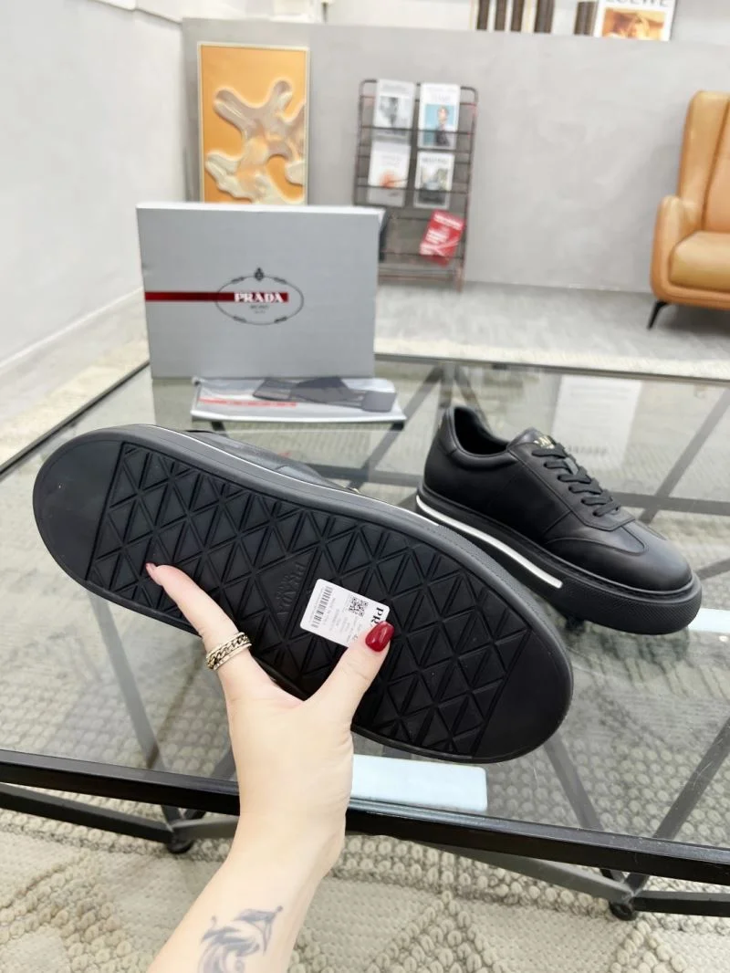 Prada Low Shoes SmoothTexture 33850