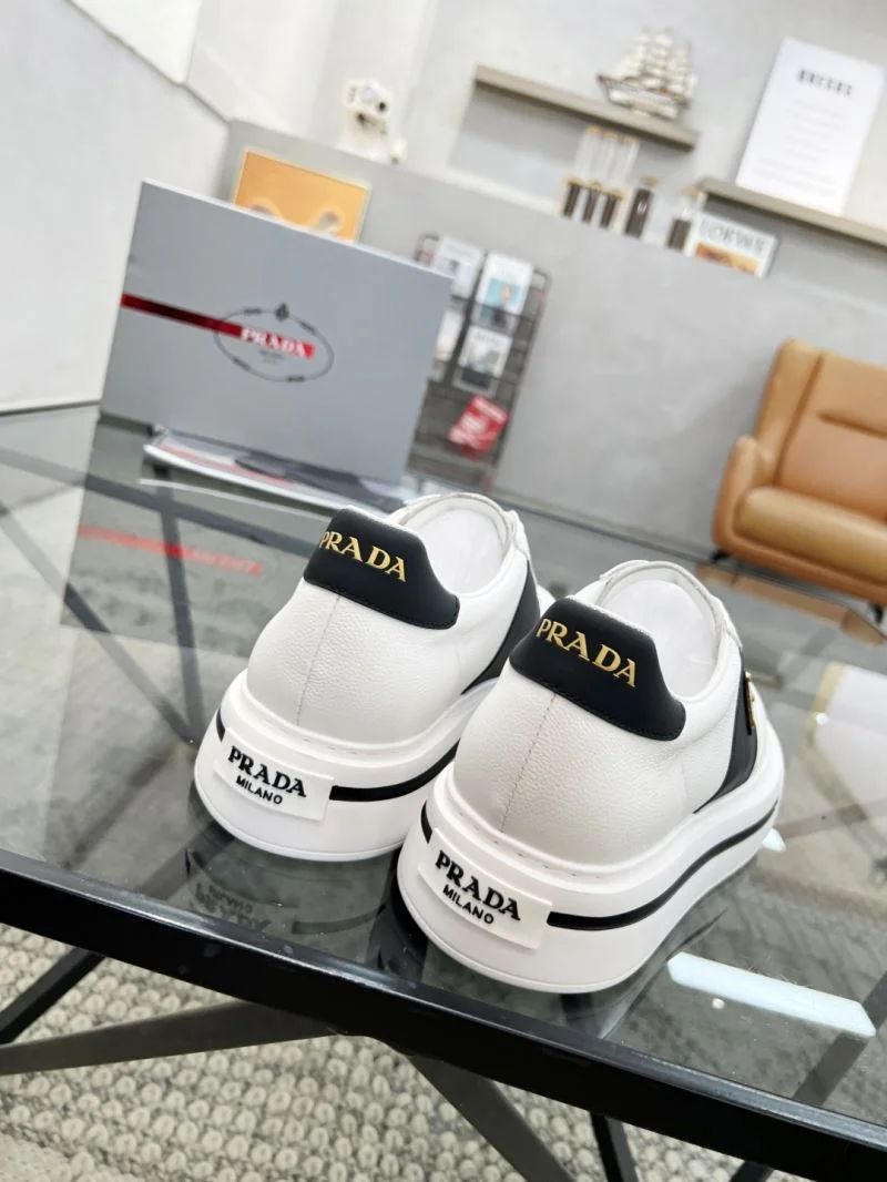 Prada Low Shoes GoodFit 33849