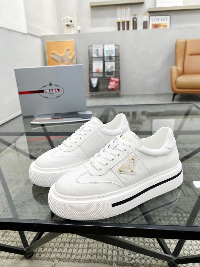 Sleek Prada Low Shoes 33846