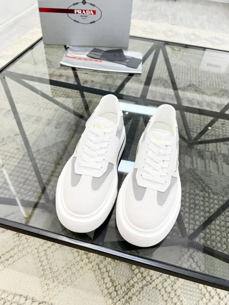 Prada Low Shoes OdorResistant 33836