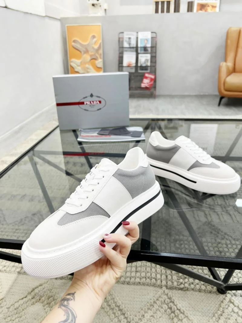 Prada Low Shoes OdorResistant 33836