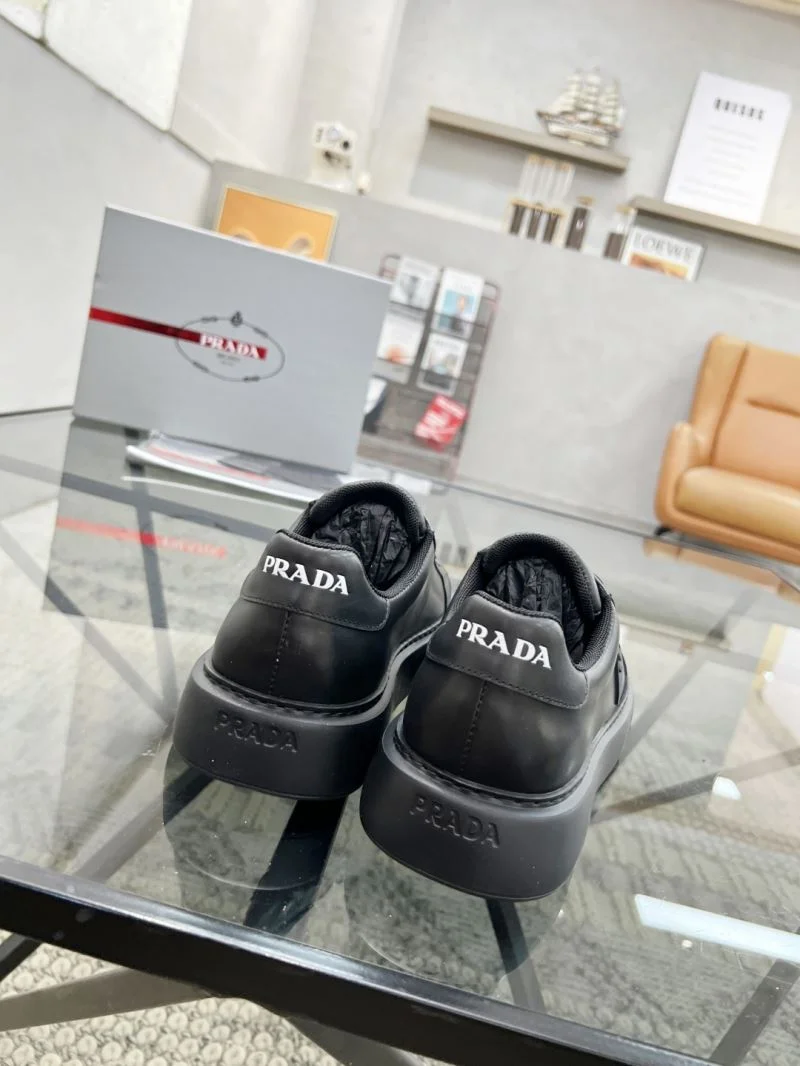 Prada Low Shoes Effortless 33841