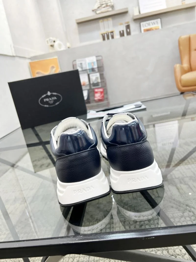 Prada Low Shoes Lightweight 33834